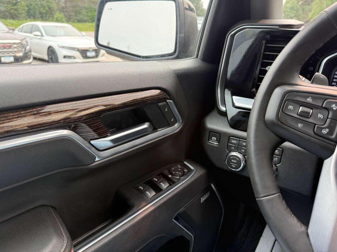 2026 GMC Sierra 1500 BRAY ORIGINAL. HITCH GUIDANCE W/HITCH VIEW. X31 OFF ROAD PKG. ELEVATION PREMIUM PKG. LOADED. Photo