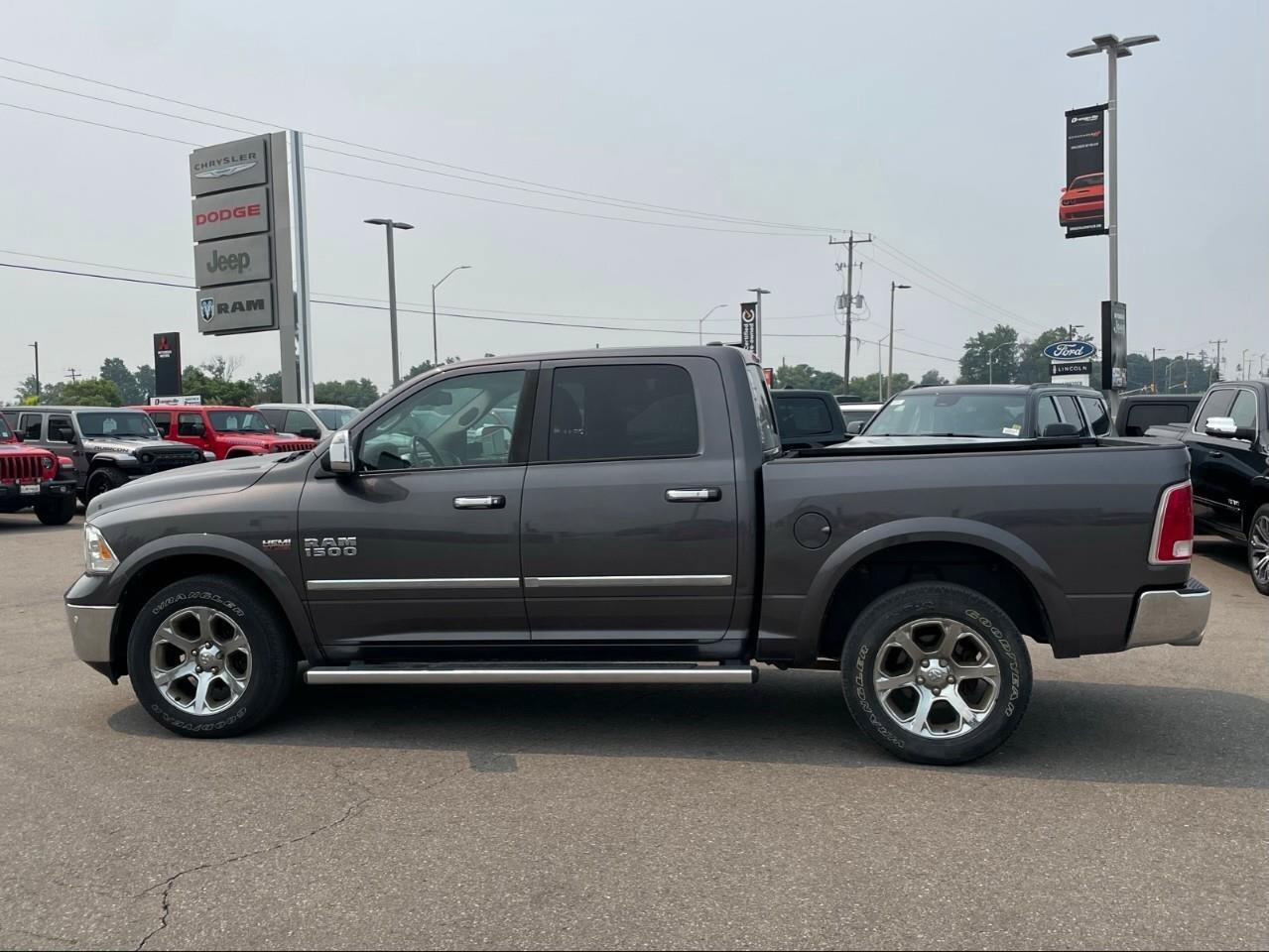 2016 RAM 1500 4WD Crew Cab 140.5  Laramie Photo