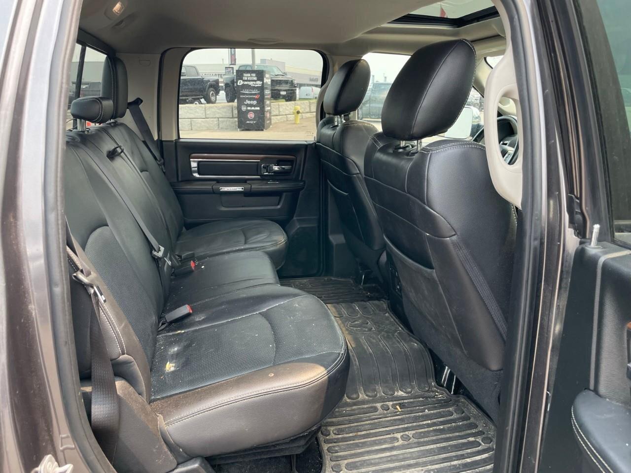 2016 RAM 1500 4WD Crew Cab 140.5  Laramie Photo
