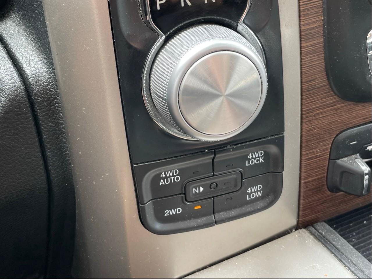 2016 RAM 1500 4WD Crew Cab 140.5  Laramie Photo