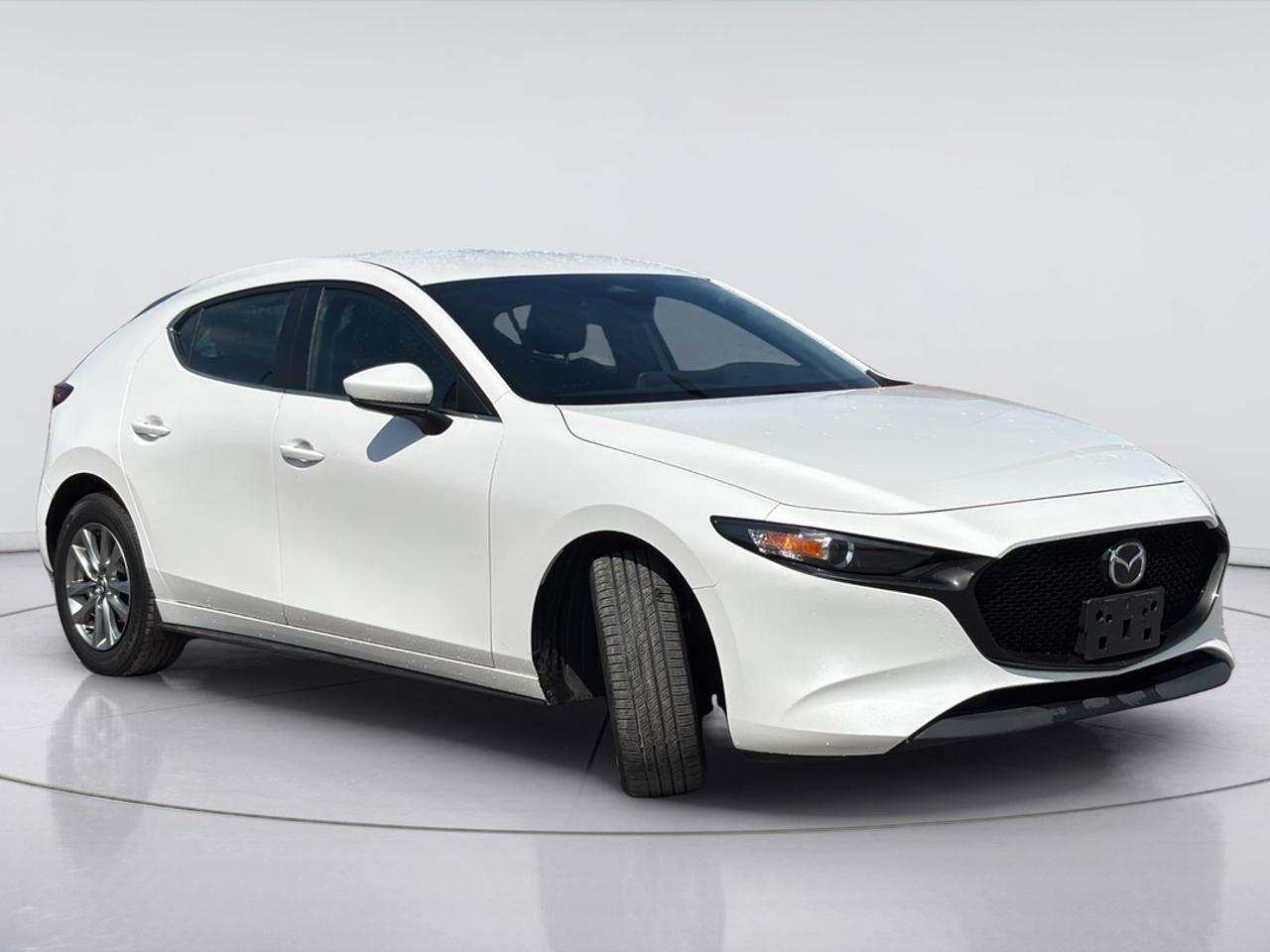 2025 Mazda 3 GS Photo