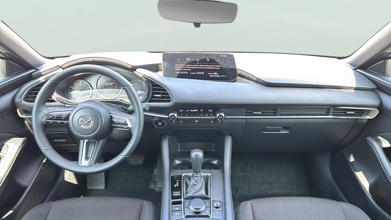 2025 Mazda 3 GS Photo