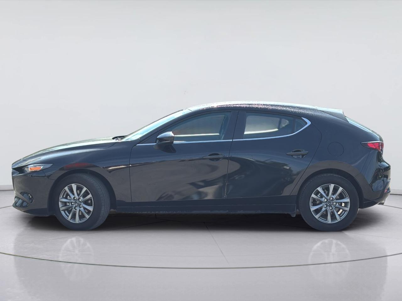 2025 Mazda 3 GS Photo1