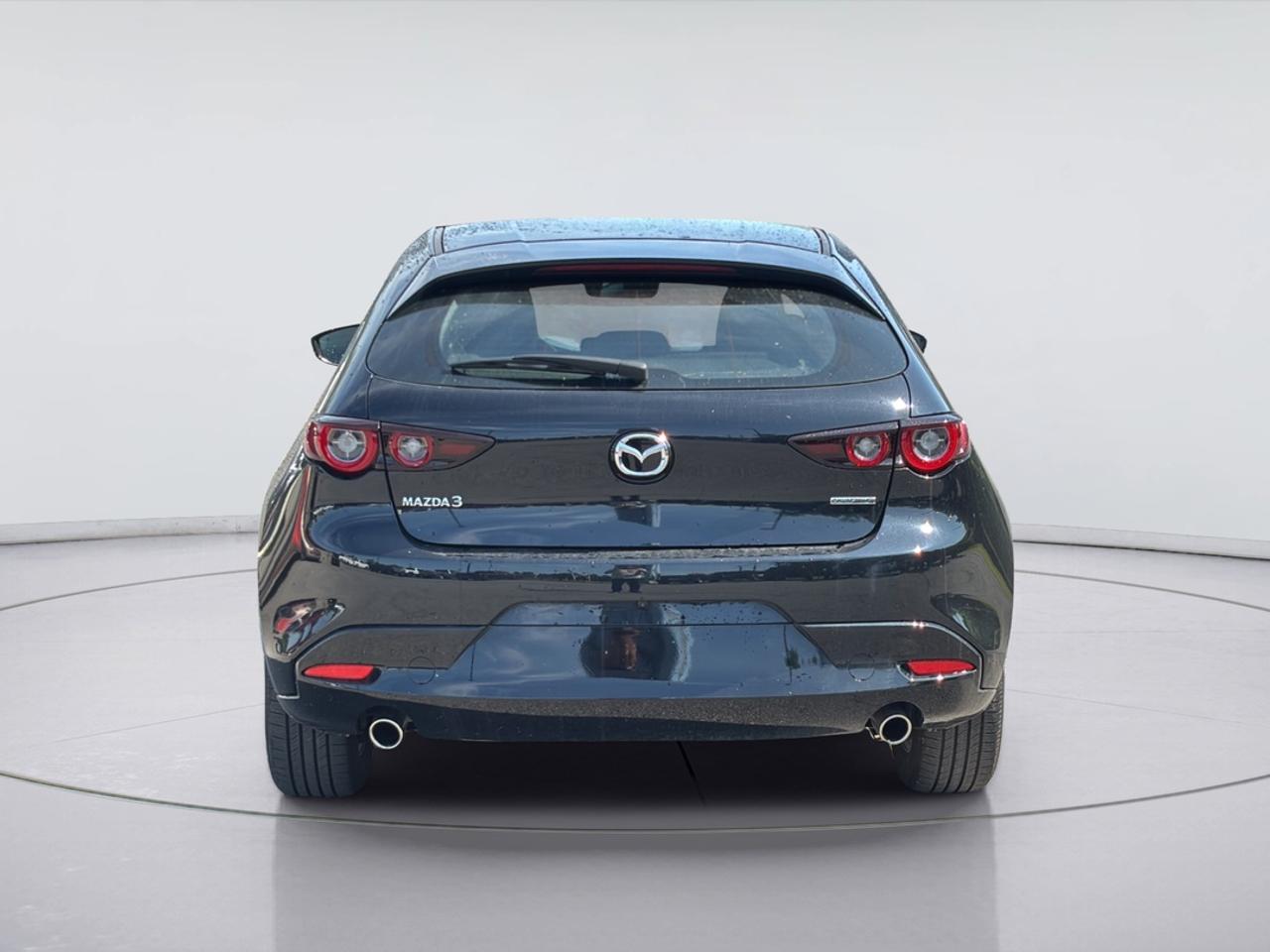2025 Mazda 3 GS Photo3
