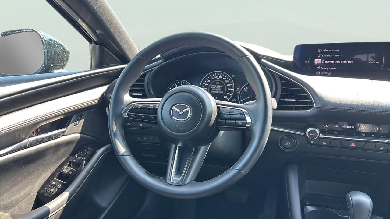2025 Mazda 3 GS Photo