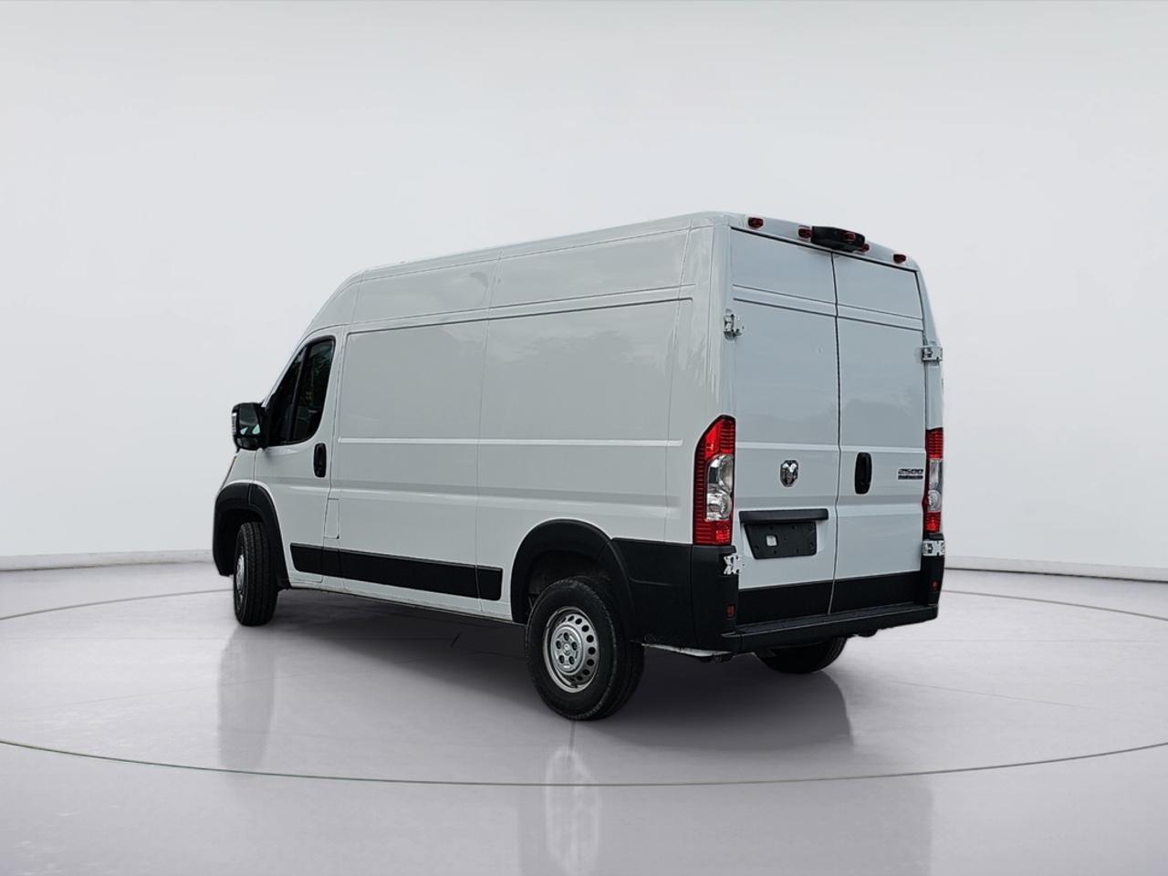 2025 RAM ProMaster Tradesman Photo