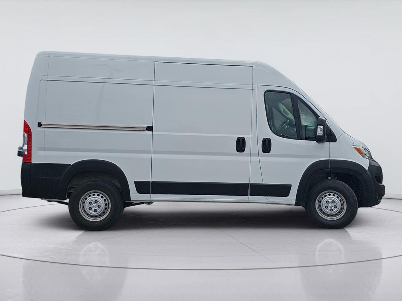 2025 RAM ProMaster Tradesman Photo