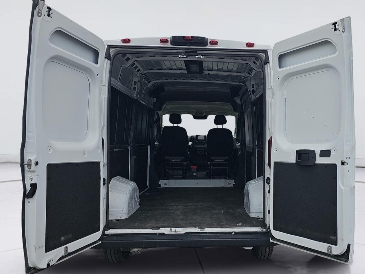 2025 RAM ProMaster Tradesman Photo