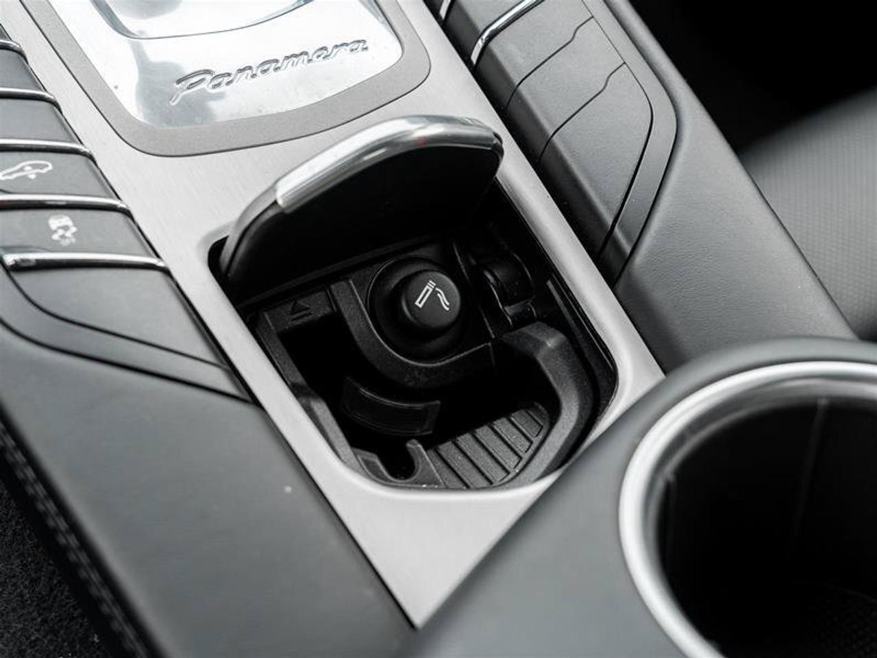 2015 Porsche Panamera Turbo Premium Pkg Plus Sport Pkg Burmester® High-E Photo
