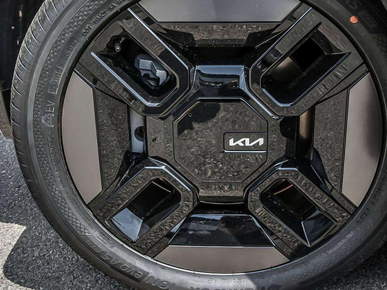 2026 Kia EV9 LAND W/GT-LINE PACKAGE Photo