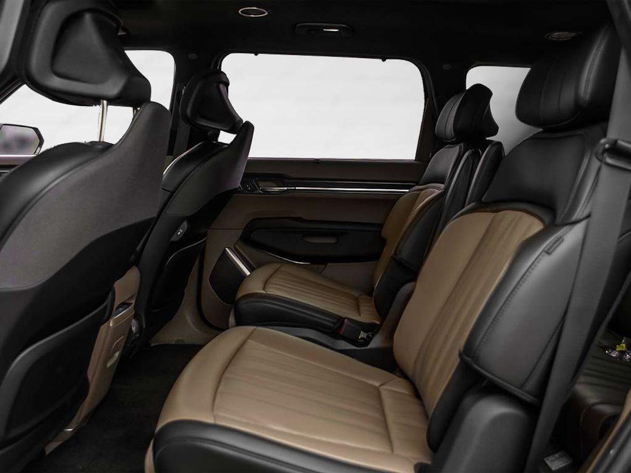 2026 Kia EV9 LAND W/GT-LINE PACKAGE Photo