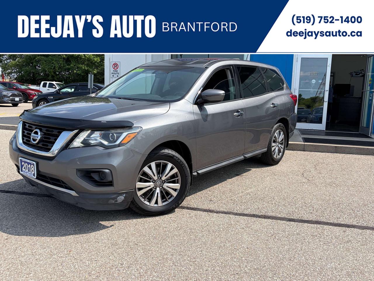2018 Nissan Pathfinder S Photo0
