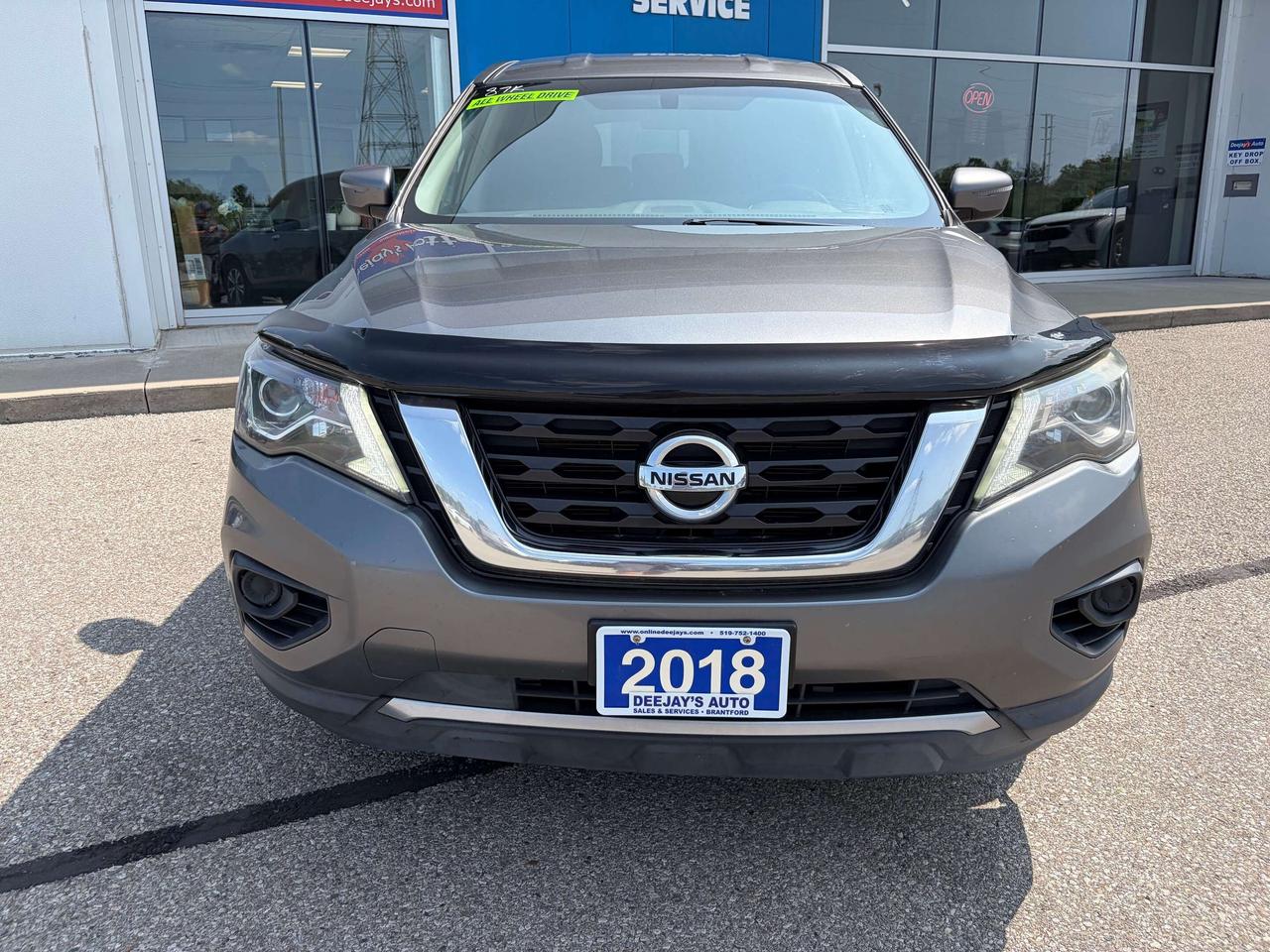 2018 Nissan Pathfinder S Photo