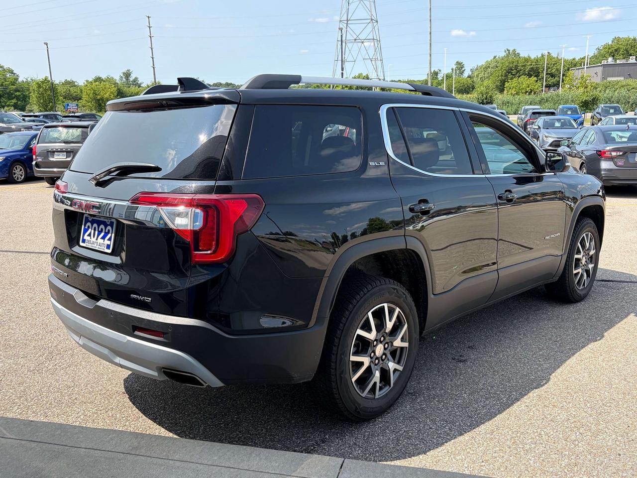 2022 GMC Acadia SLE Photo