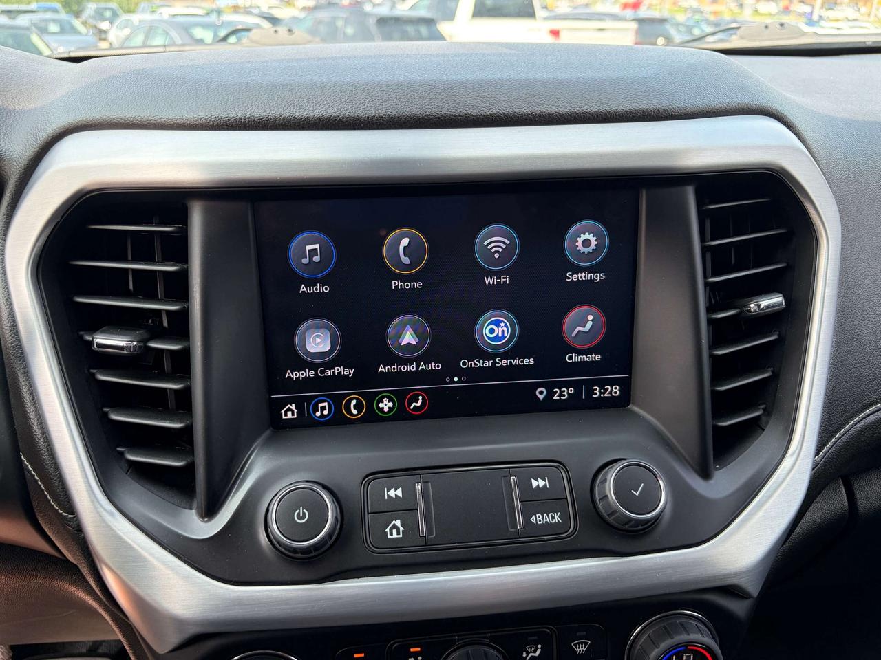 2022 GMC Acadia SLE Photo