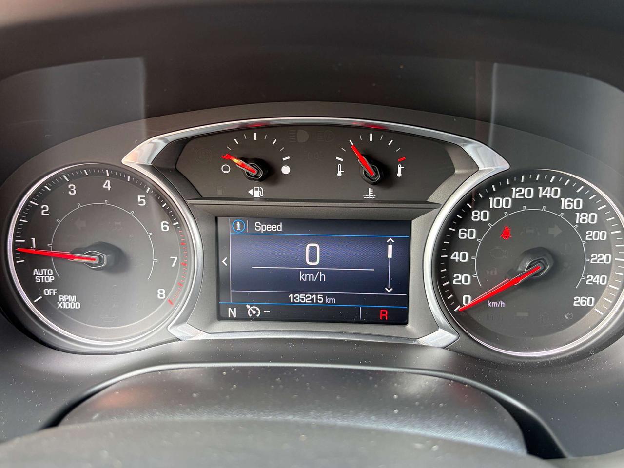 2022 GMC Acadia SLE Photo