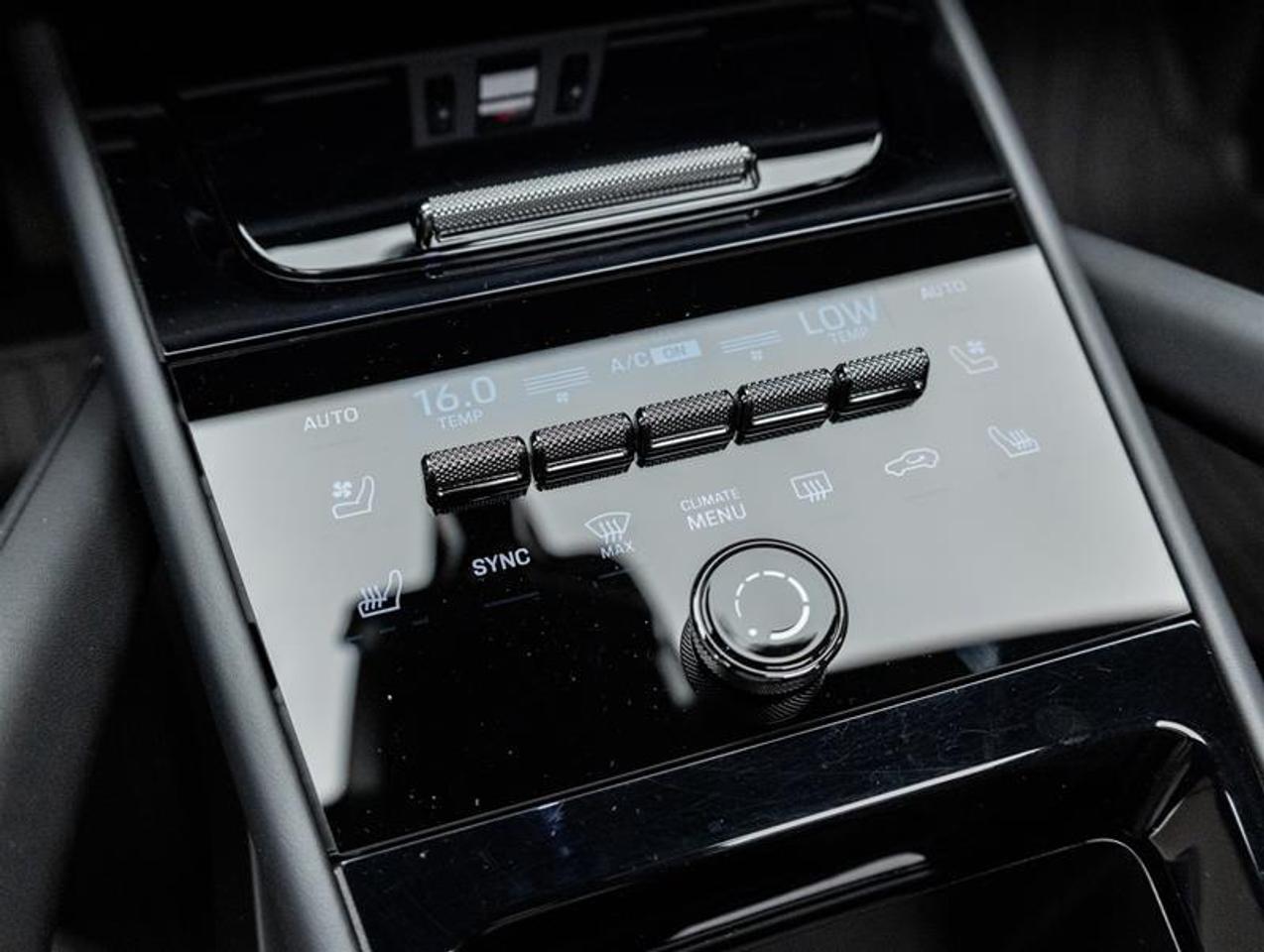2026 Porsche Cayenne  Photo