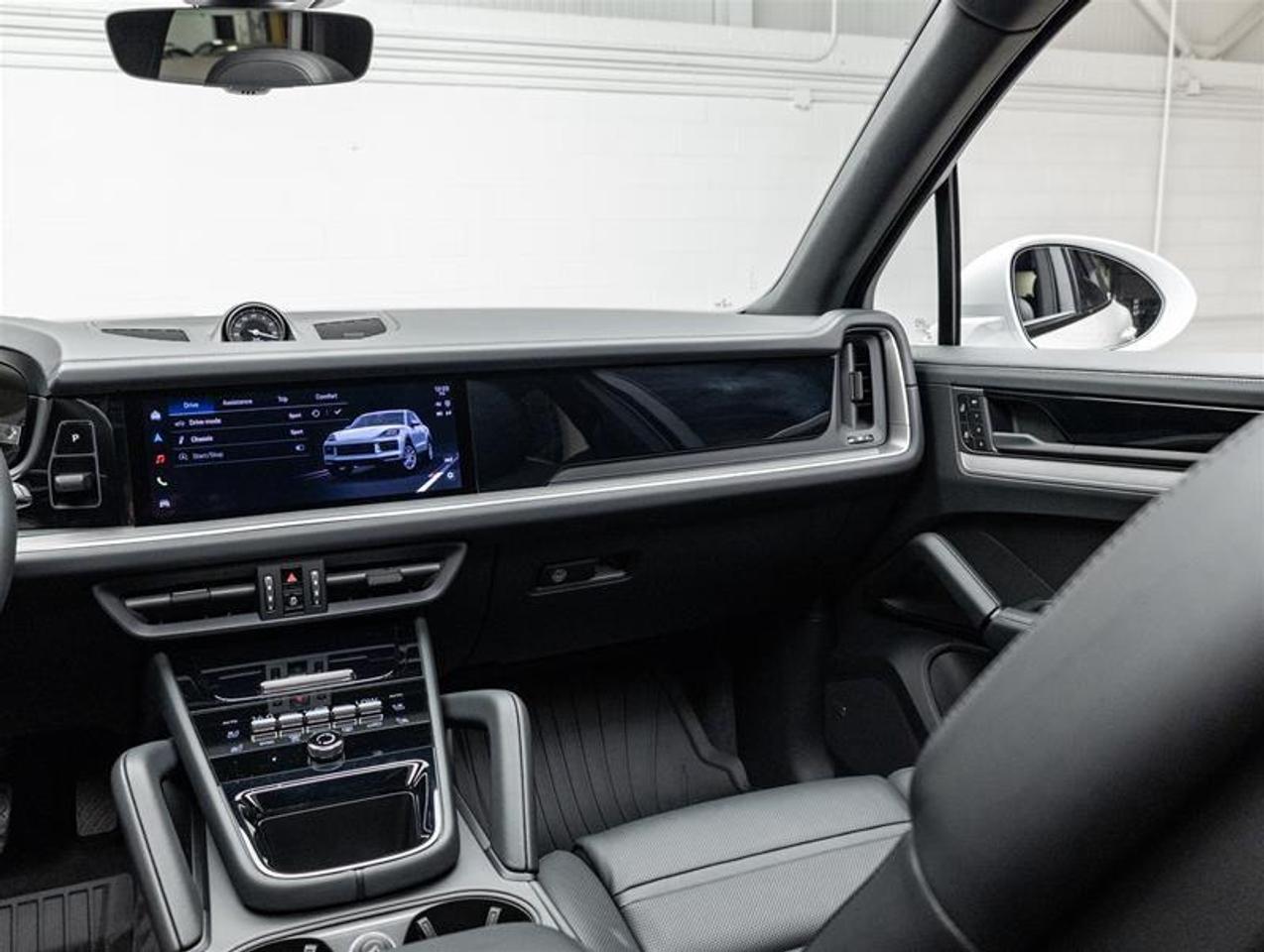 2026 Porsche Cayenne  Photo