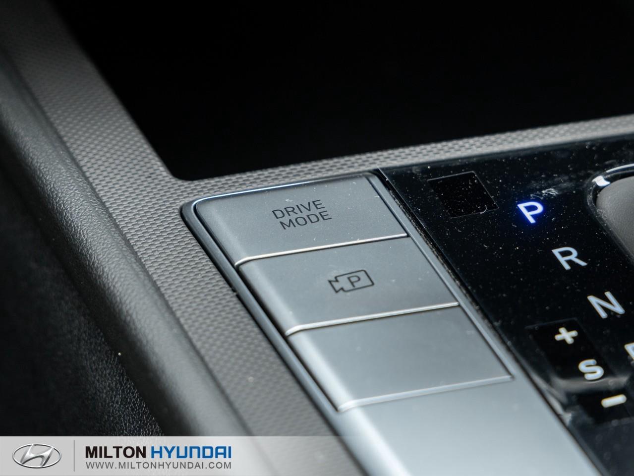 2026 Hyundai Elantra PREFERRED 4DR SEDAN Photo