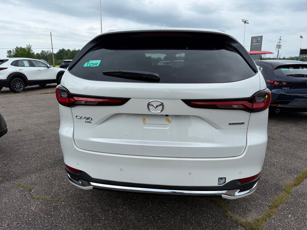 2026 Mazda CX-90 MHEV Signature 4dr i-ACTIV All-Wheel Drive Sport Utility Photo