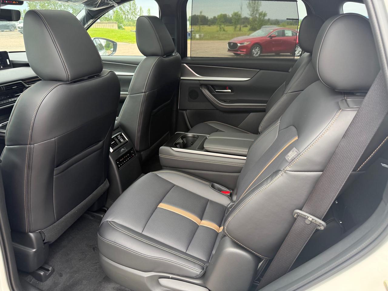 2026 Mazda CX-90 MHEV Signature 4dr i-ACTIV All-Wheel Drive Sport Utility Photo