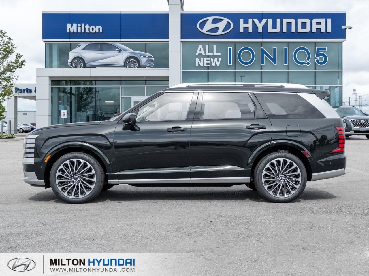 2026 Hyundai PALISADE Ultimate Calligraphy 4dr All-Wheel Drive Photo2