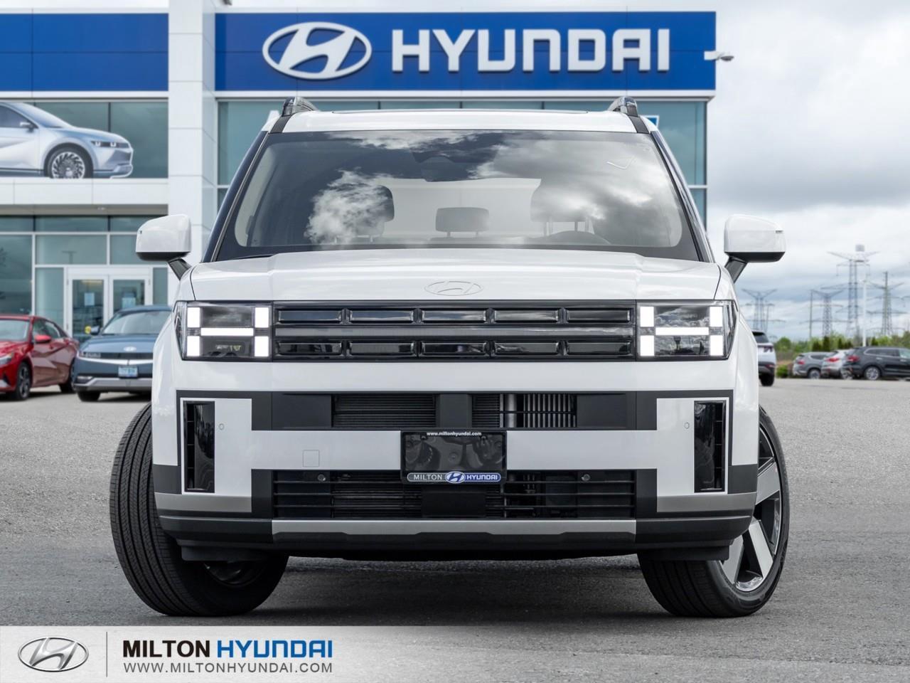 2026 Hyundai Santa Fe HEV Luxury 4dr All-Wheel Drive Photo5