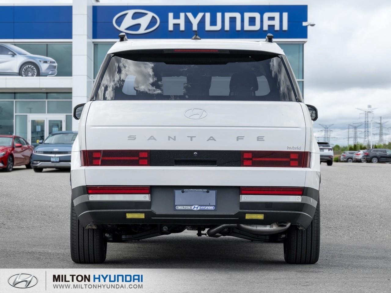 2026 Hyundai Santa Fe HEV Luxury 4dr All-Wheel Drive Photo