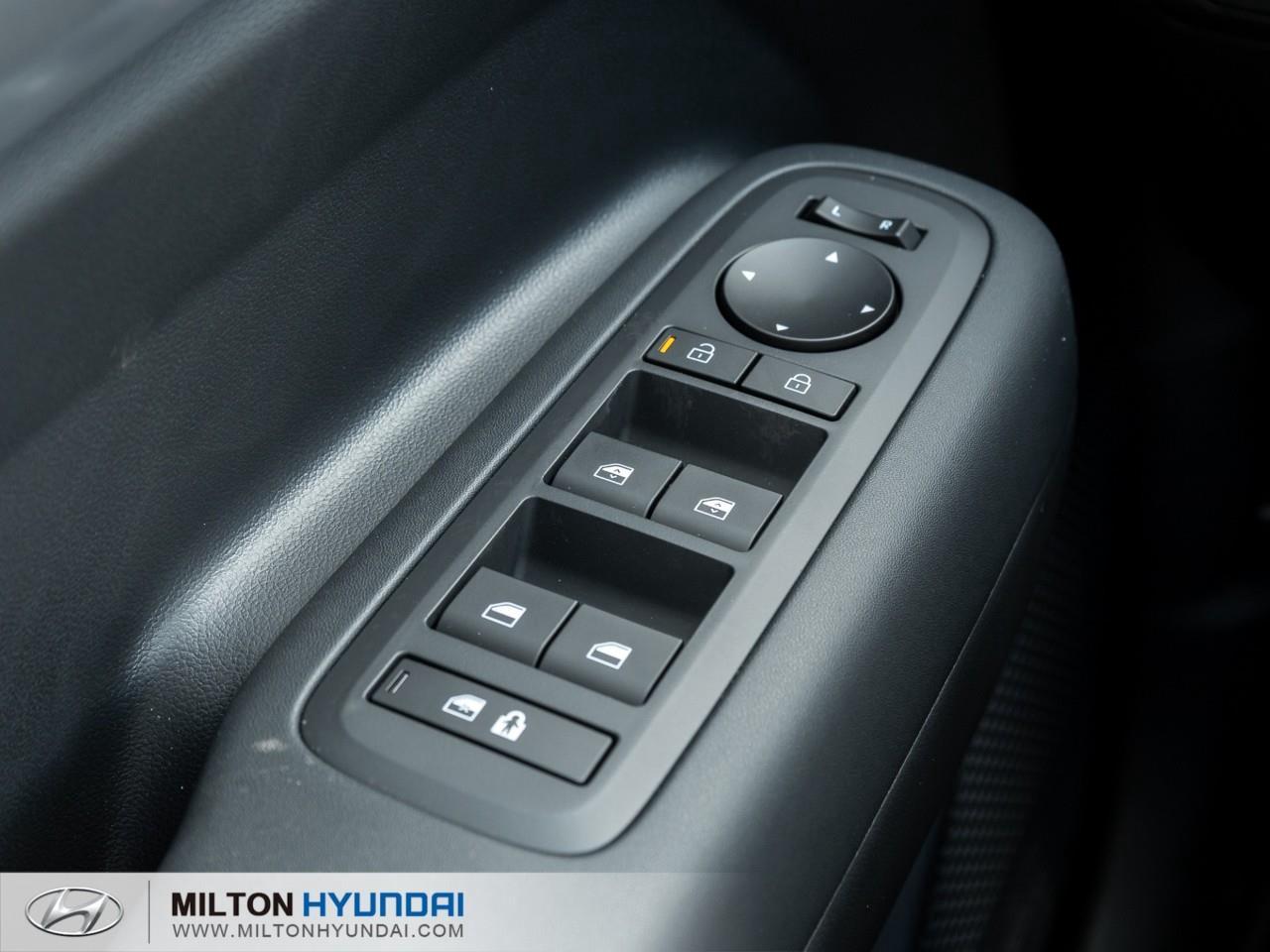 2026 Hyundai Santa Fe HEV Luxury 4dr All-Wheel Drive Photo