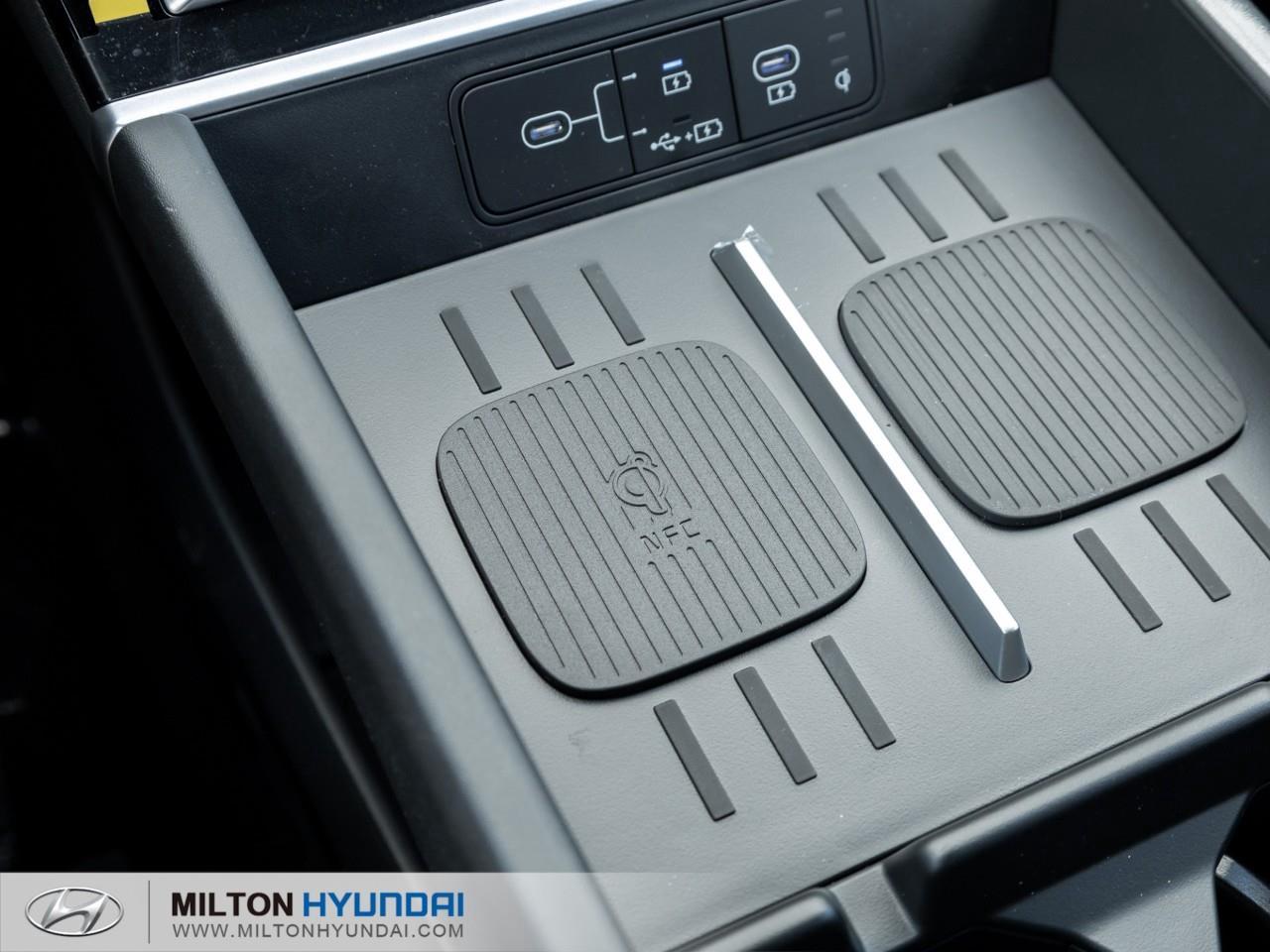 2026 Hyundai Santa Fe HEV Luxury 4dr All-Wheel Drive Photo