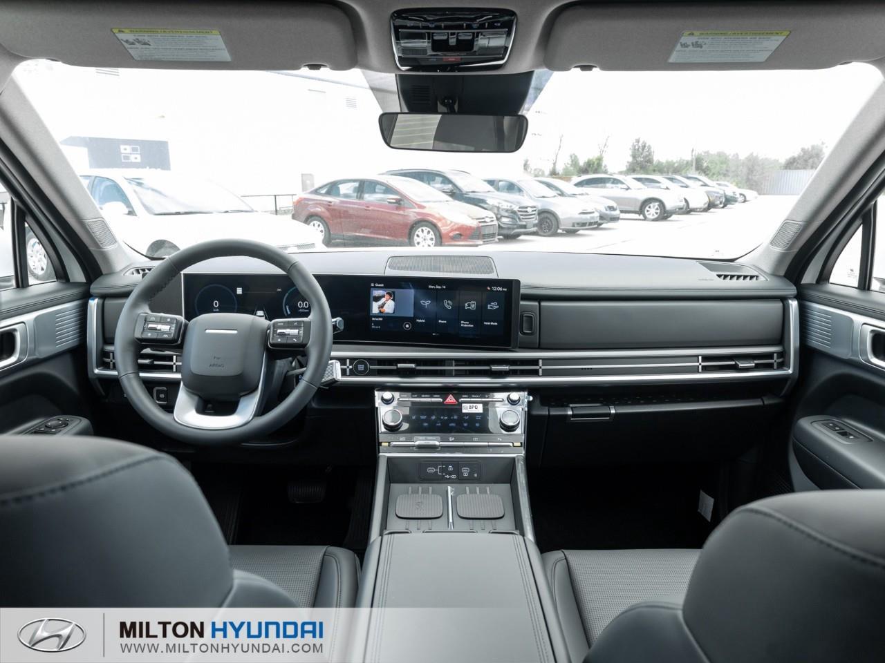 2026 Hyundai Santa Fe HEV Luxury 4dr All-Wheel Drive Photo