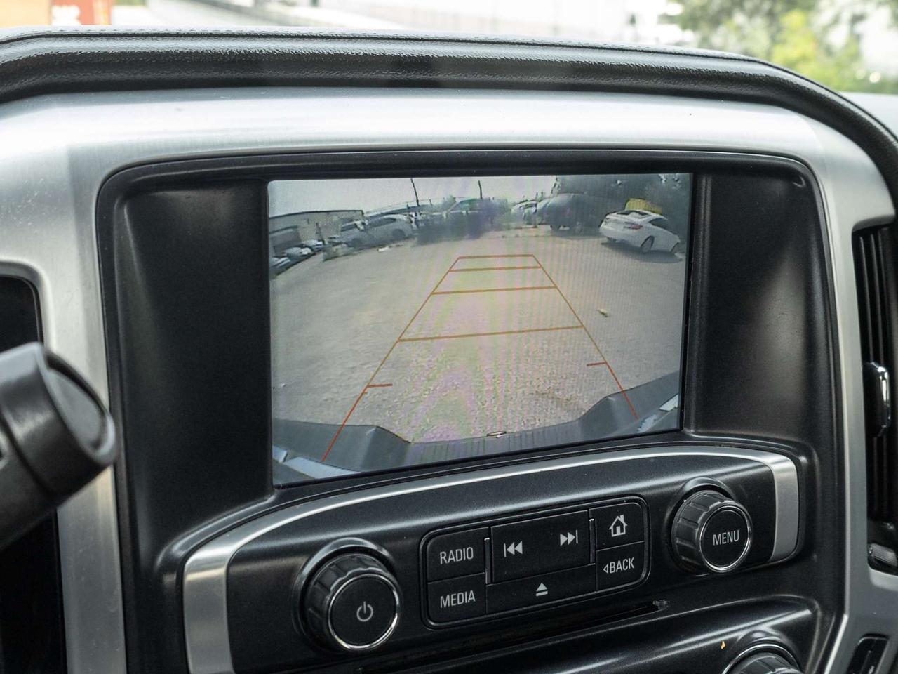 2018 GMC Sierra 1500 4WD Crew Cab 143.5 SLE, Camera, Nav Photo
