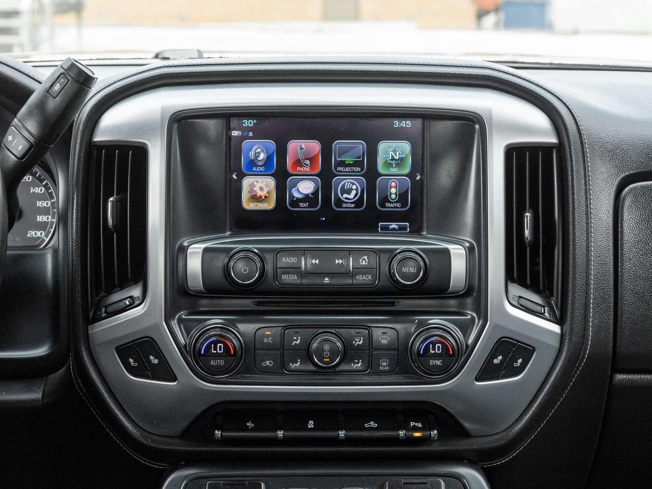 2018 GMC Sierra 1500 4WD Crew Cab 143.5 SLE, Camera, Nav Photo