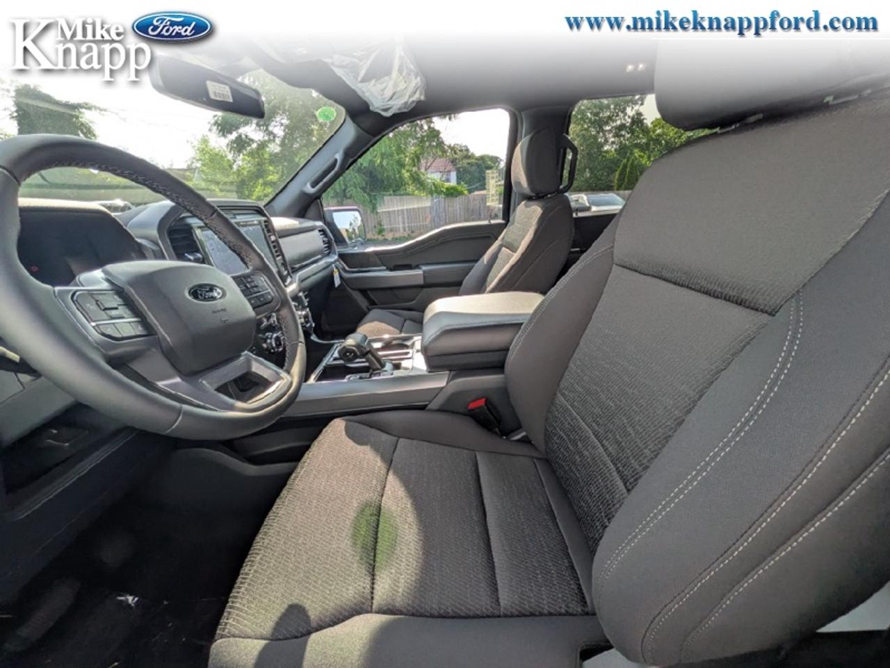 2026 Ford F-150 XLT Photo
