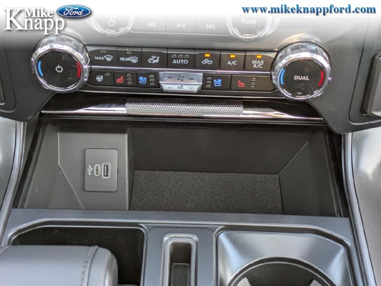 2026 Ford F-150 Lariat Photo