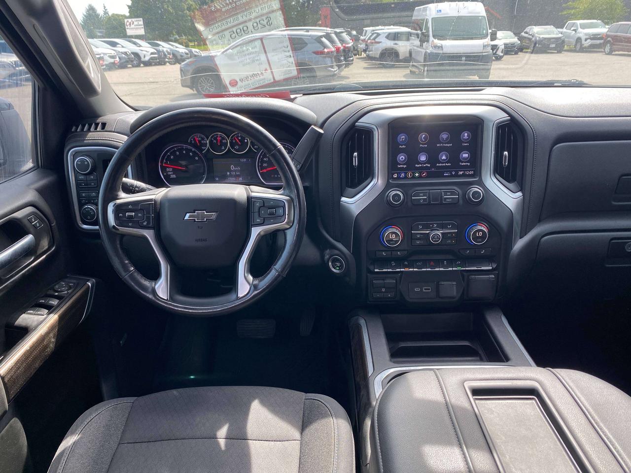 2019 Chevrolet Silverado 1500 RST, CLEAN CARFAX, REMOTE START, BACK UP CAMERA! Photo