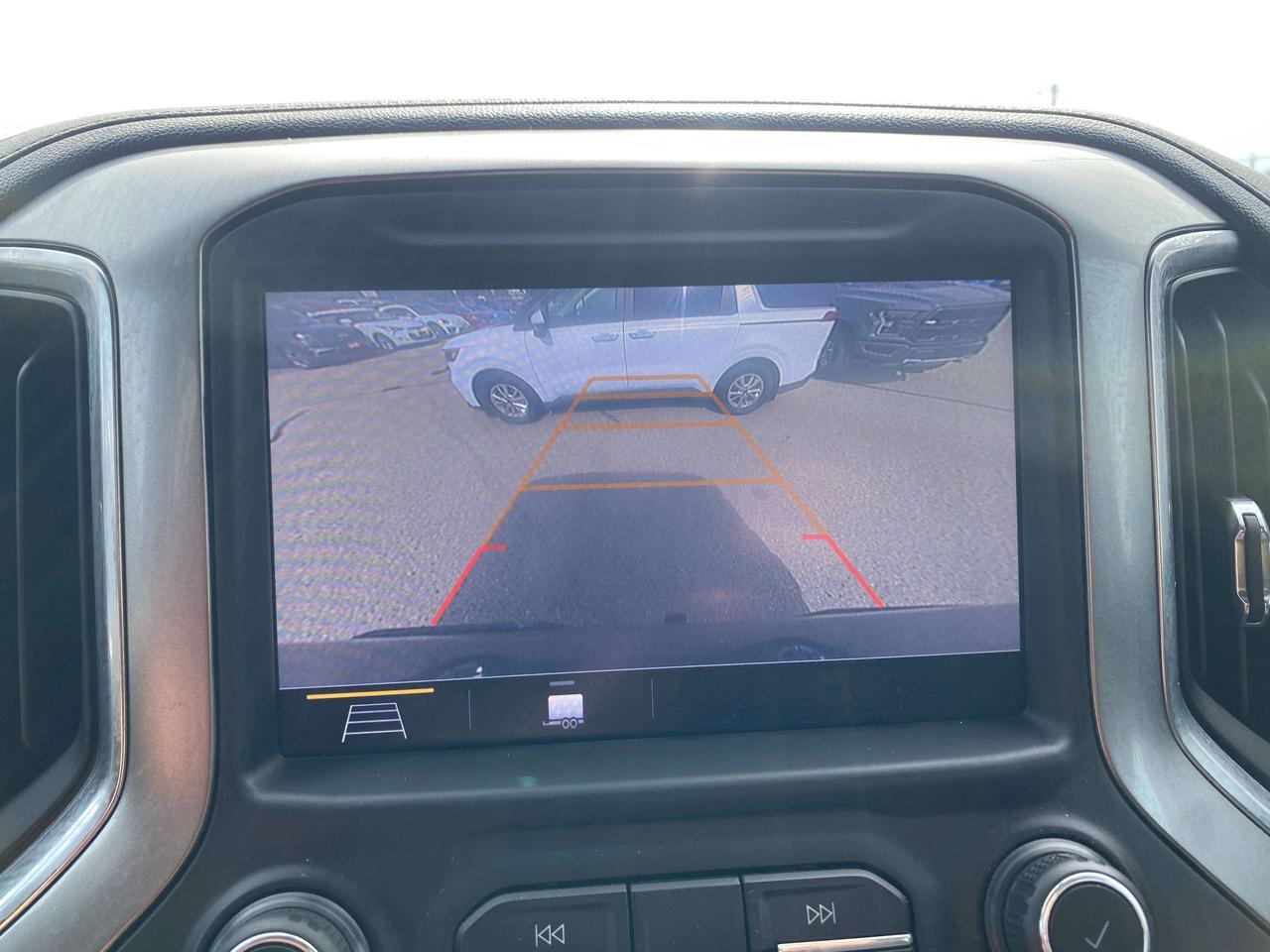2019 Chevrolet Silverado 1500 RST, CLEAN CARFAX, REMOTE START, BACK UP CAMERA! Photo