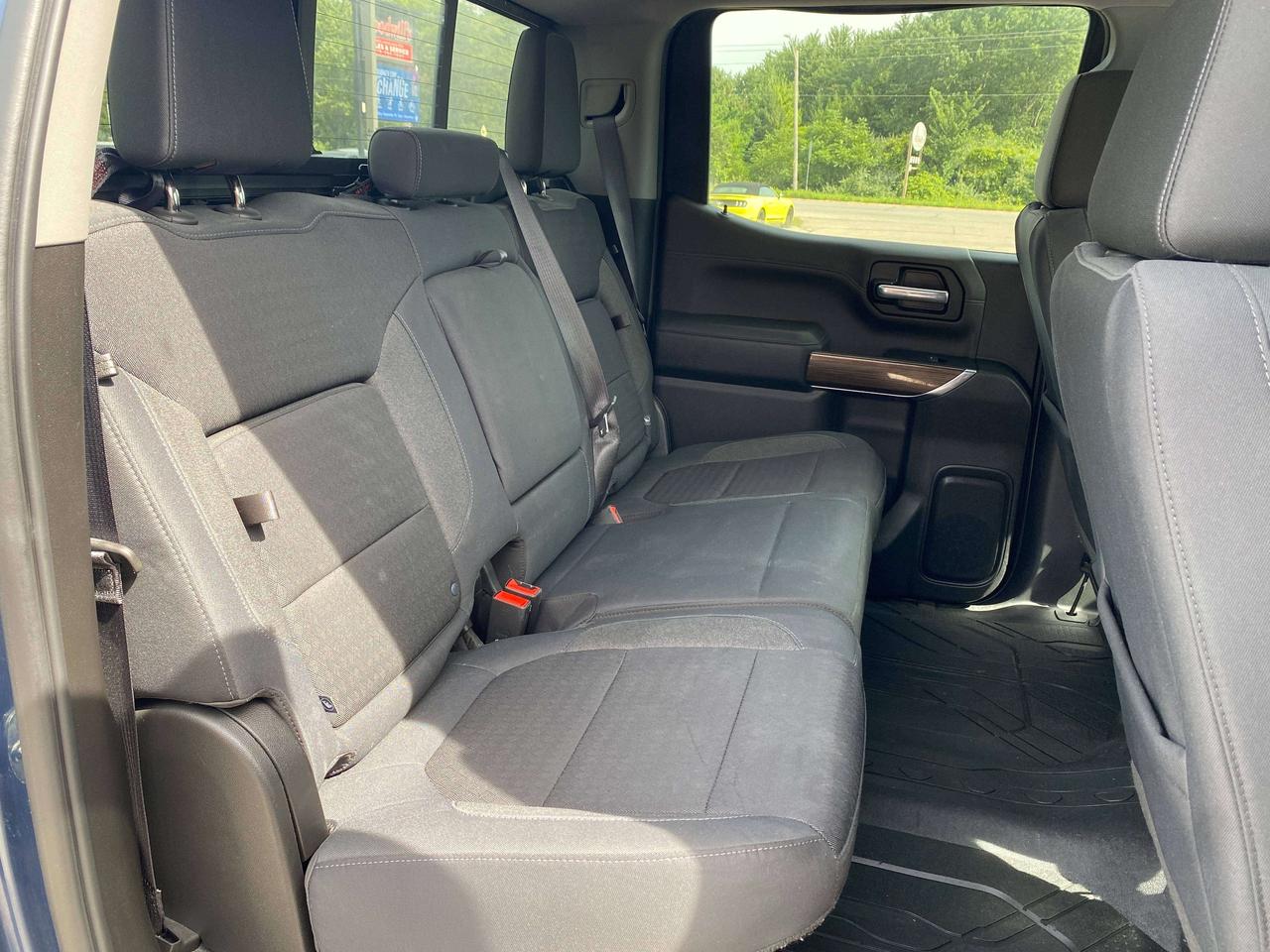 2019 Chevrolet Silverado 1500 RST, CLEAN CARFAX, REMOTE START, BACK UP CAMERA! Photo