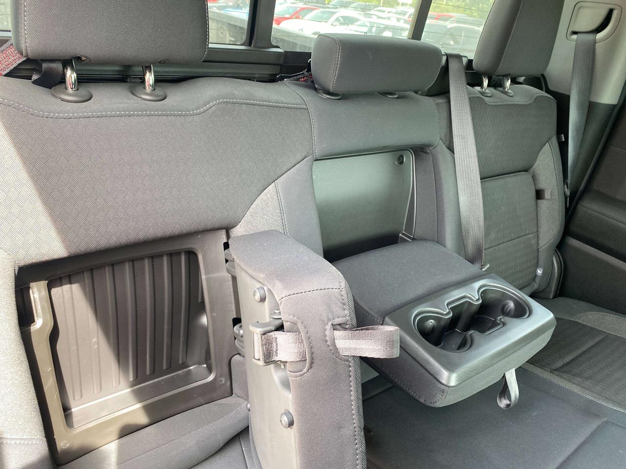 2019 Chevrolet Silverado 1500 RST, CLEAN CARFAX, REMOTE START, BACK UP CAMERA! Photo