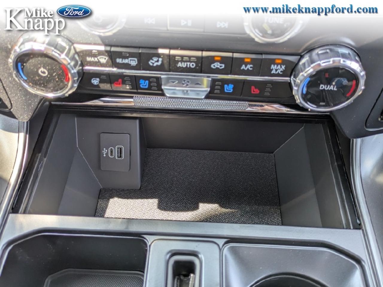 2026 Ford F-150 Lariat Photo