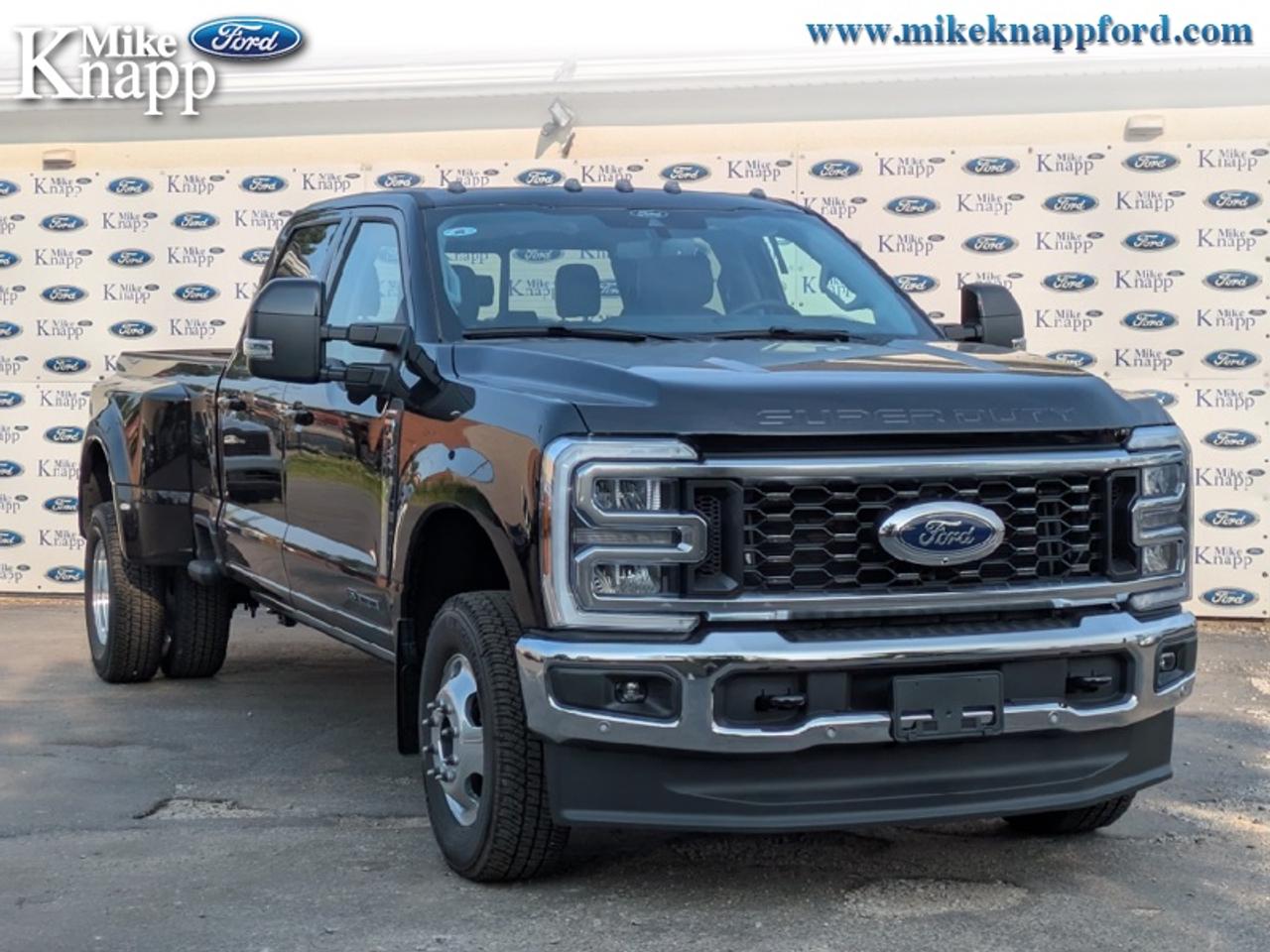 2026 Ford F-350 Super Duty Lariat Photo