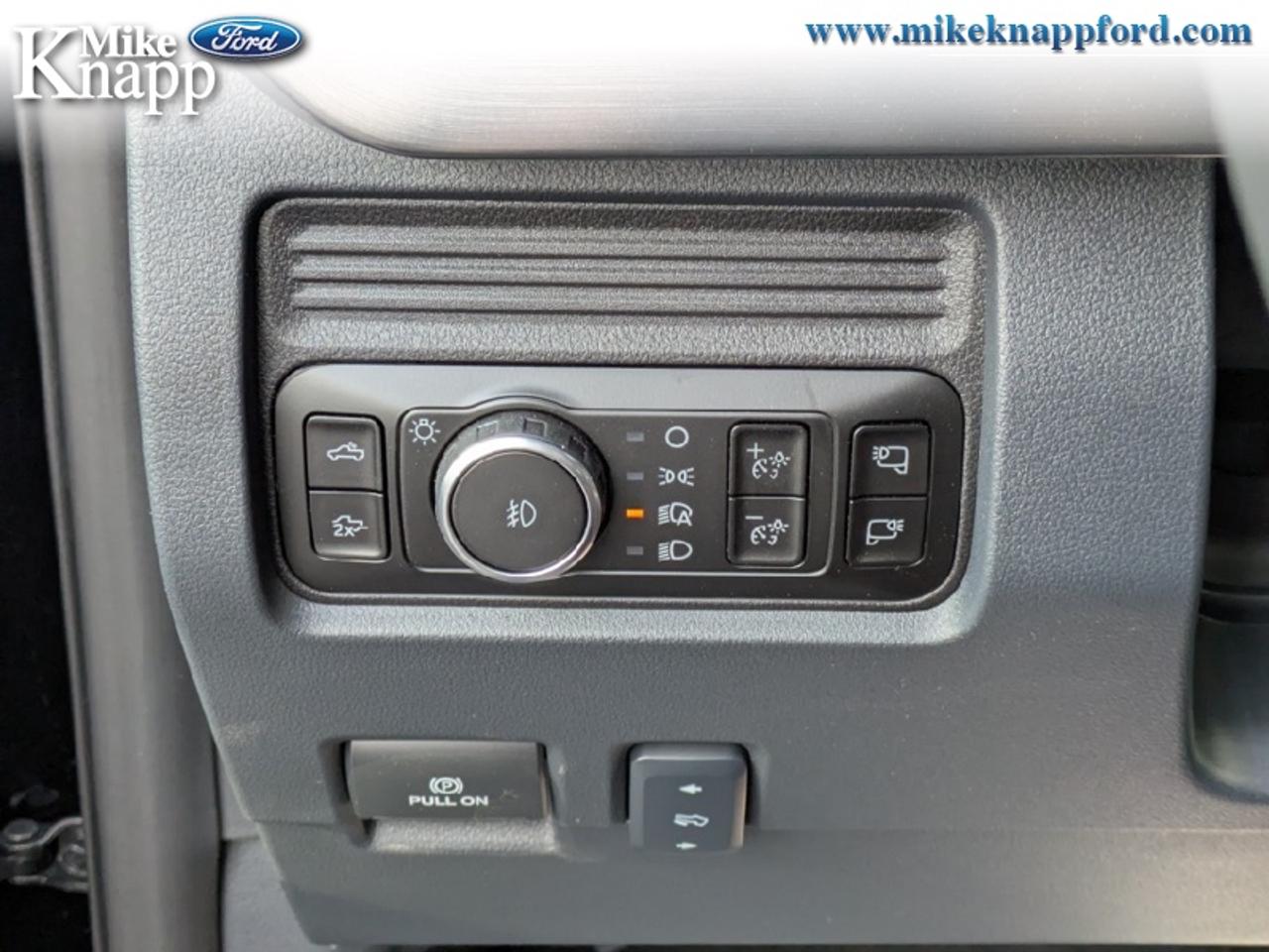 2026 Ford F-350 Super Duty Lariat Photo