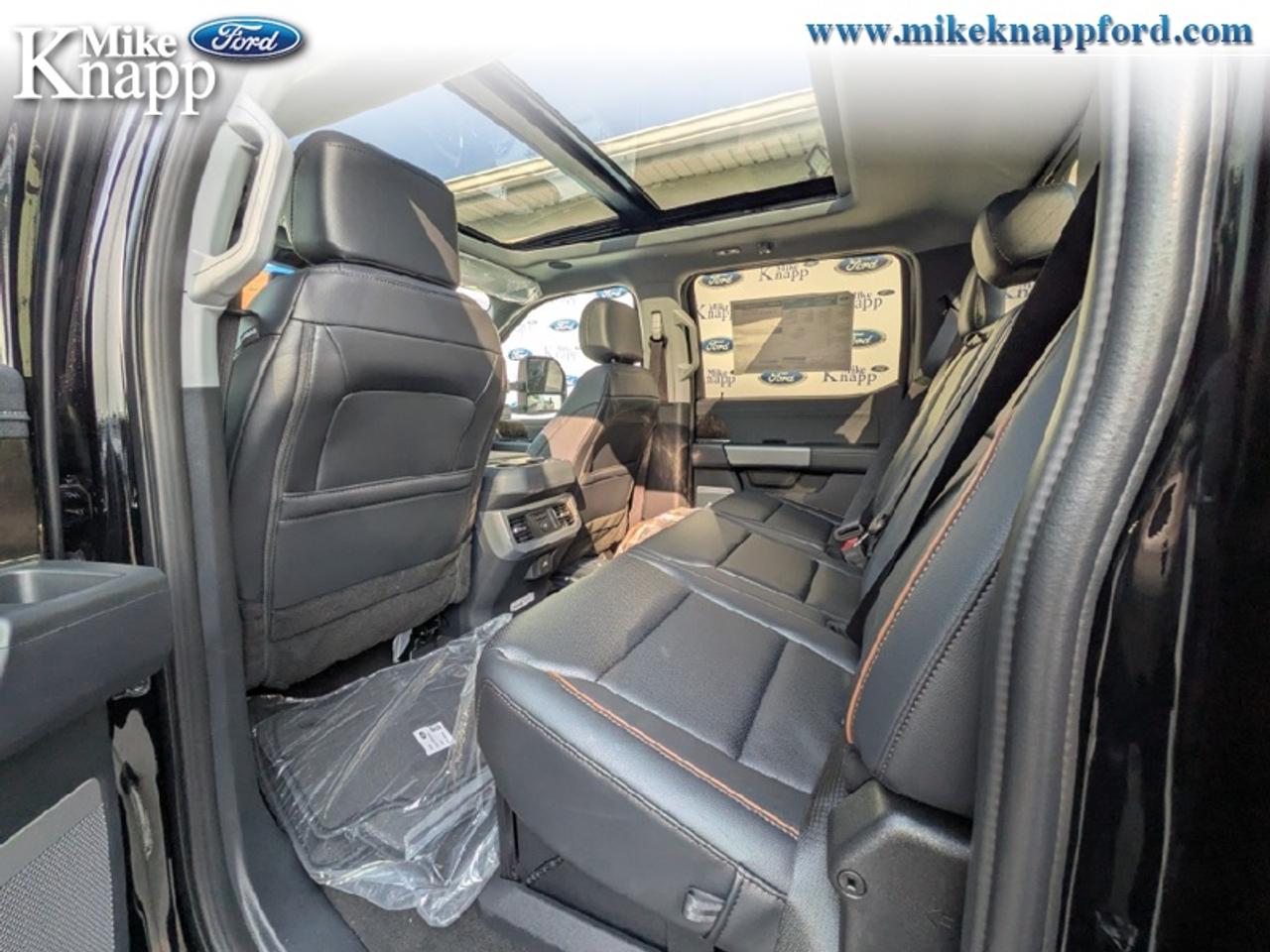 2026 Ford F-350 Super Duty Lariat Photo
