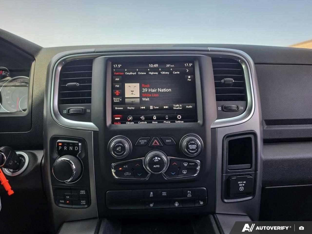 2021 RAM 1500 Classic WARLOCK Photo