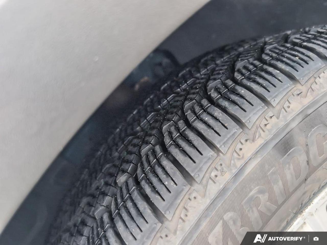 2019 Ford Escape SEL 4dr 4x4 Photo