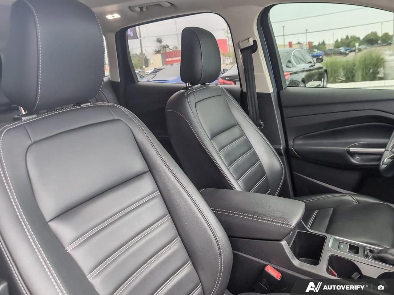 2019 Ford Escape SEL 4dr 4x4 Photo