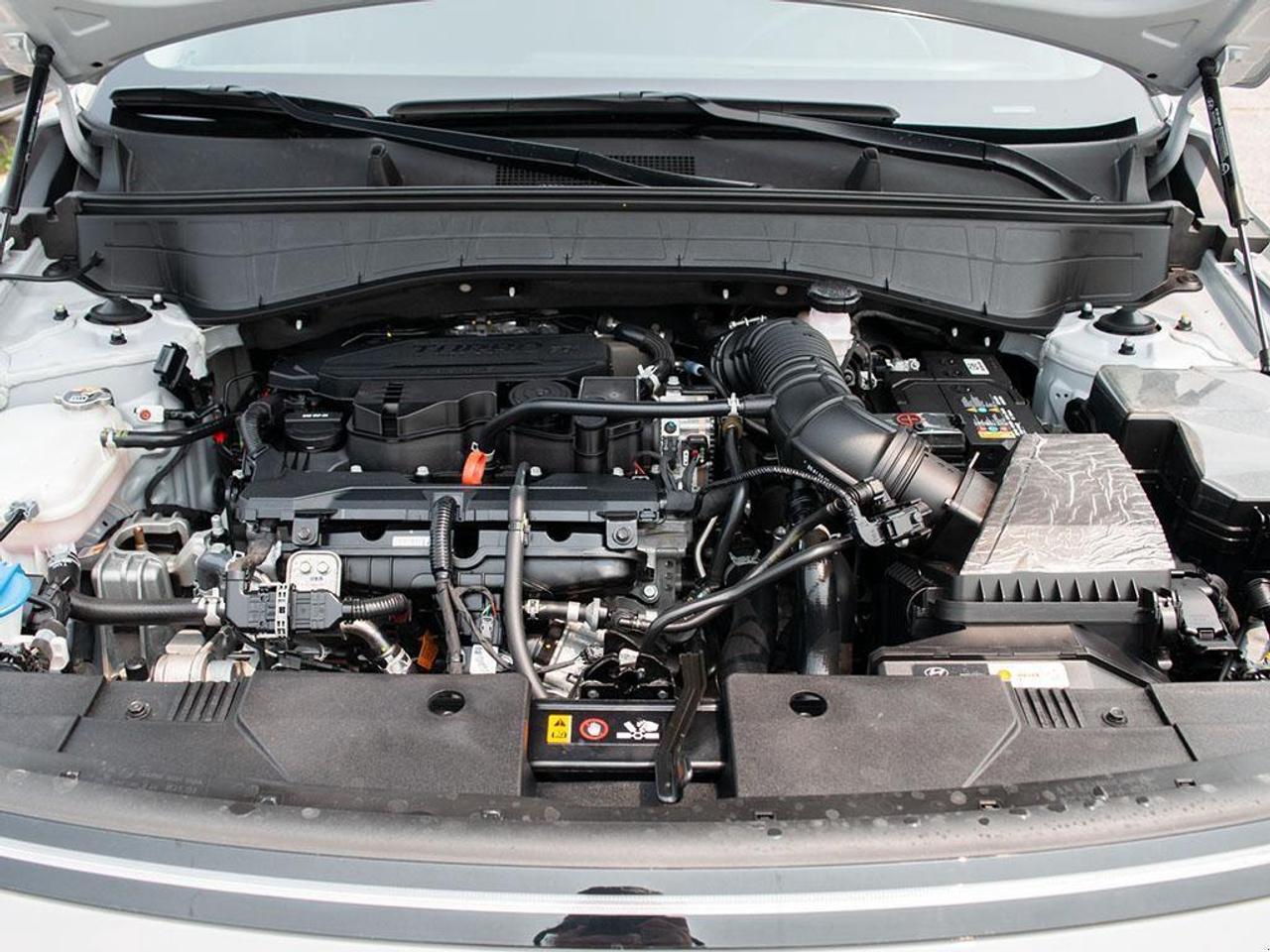 2025 Hyundai KONA 1.6T Preferred Sport 4dr All-Wheel Drive Photo