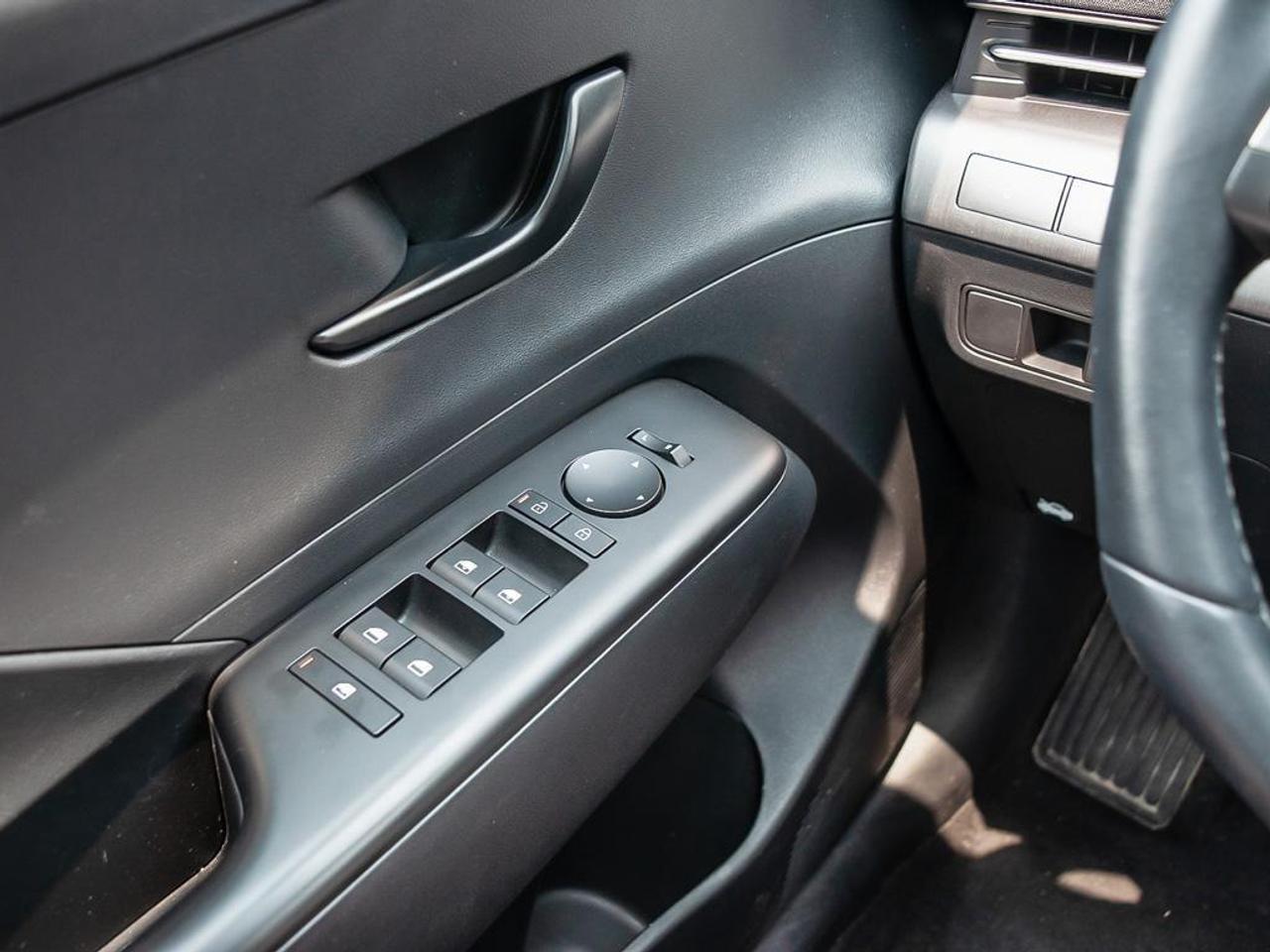 2025 Hyundai KONA 1.6T Preferred Sport 4dr All-Wheel Drive Photo