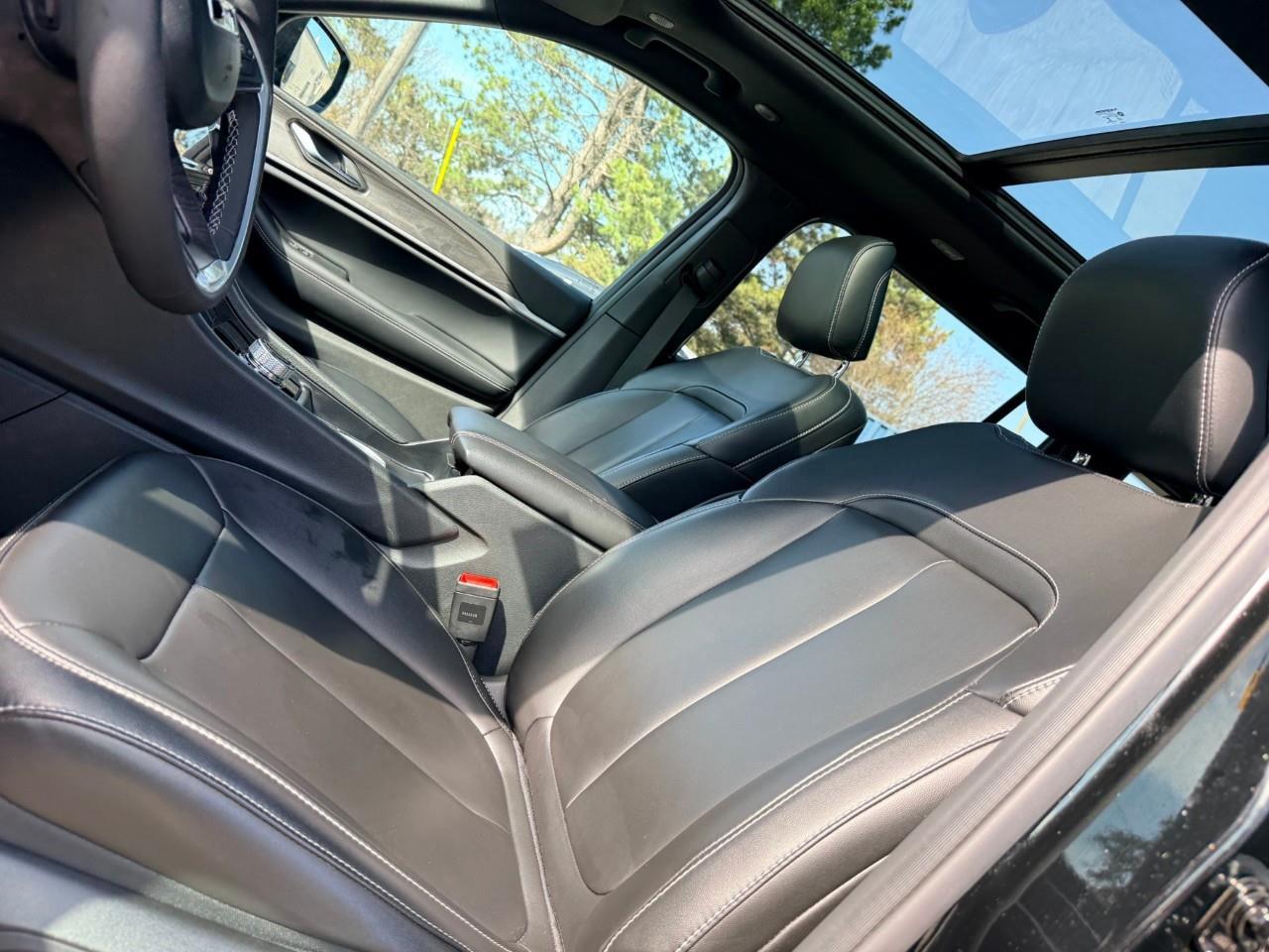 2025 Jeep Grand Cherokee L Limited 4dr 4x4 Photo