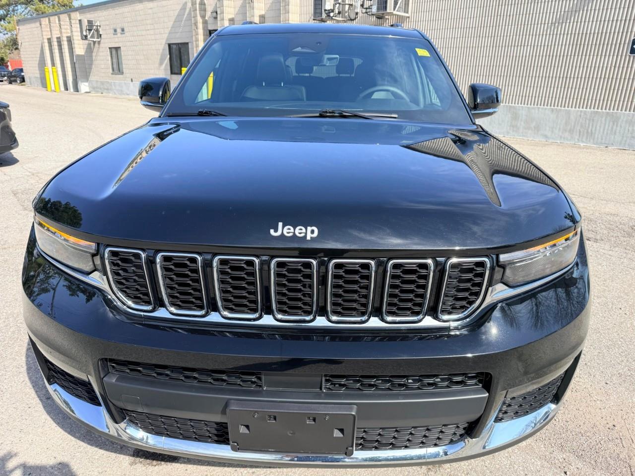 2025 Jeep Grand Cherokee L Limited 4dr 4x4 Photo